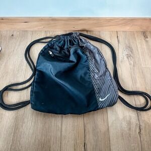Nike Drawstring  Polyester  Gym Sack Pack Back‎ Pack Bag Y2K Black Gray